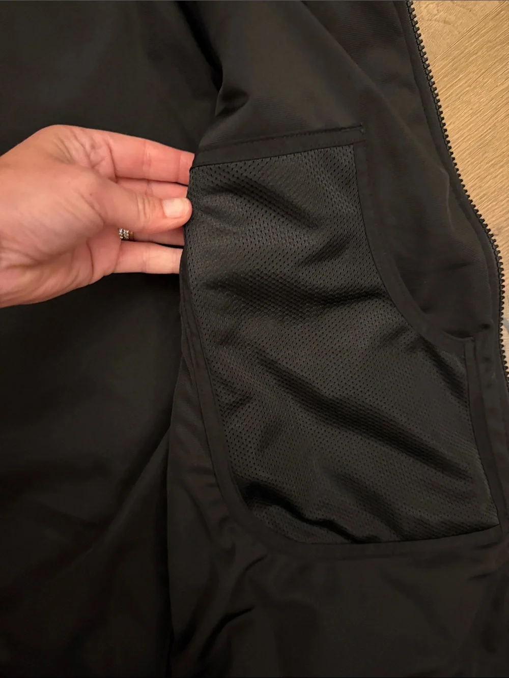 NWOT Eddie Bauer Men's Black Full-Zip Fleece Vest